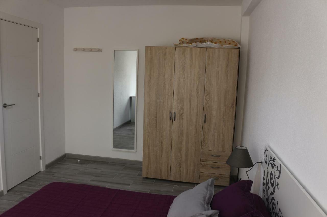 Temporary Alicante Hm מראה חיצוני תמונה
